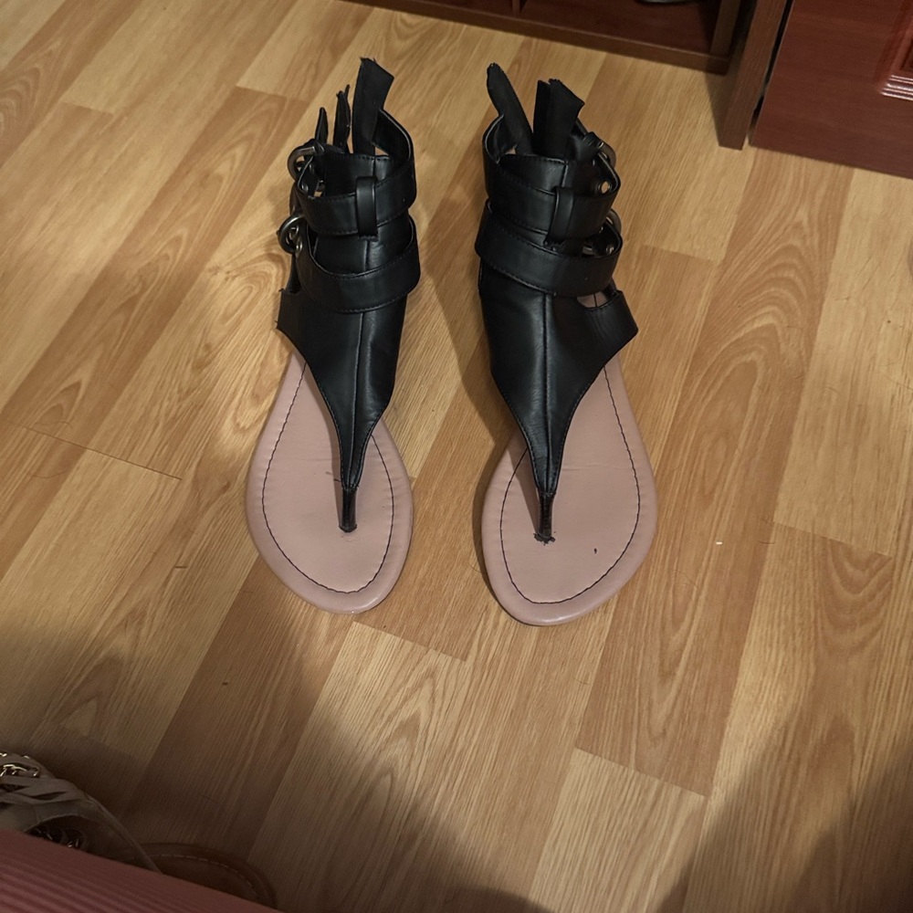 Liliana Black Strappy Sandals